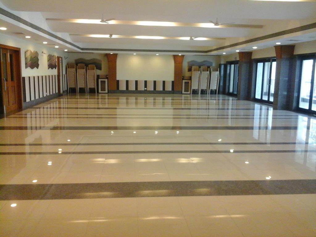 Готель Khimji Bhagwandas Arogyabhavan Нашик Екстер'єр фото